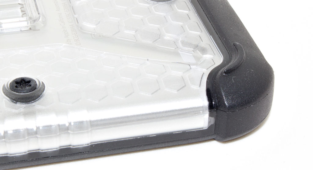 Urban-Armor-Gear-iPhone-6_06