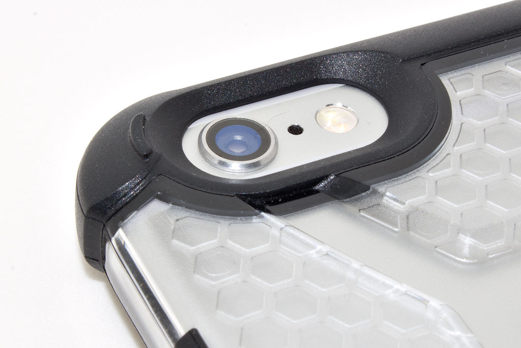 Urban-Armor-Gear-iPhone-6_07